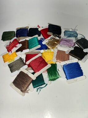 * Assorted Embroidery Floss Thread Cards - Multicolor